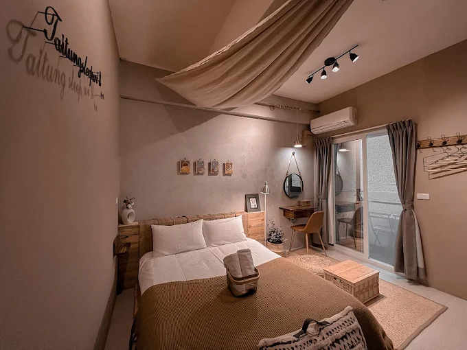 走進台東的生活節奏裡，用一晚剛剛好的住宿，接住旅行的疲憊與期待