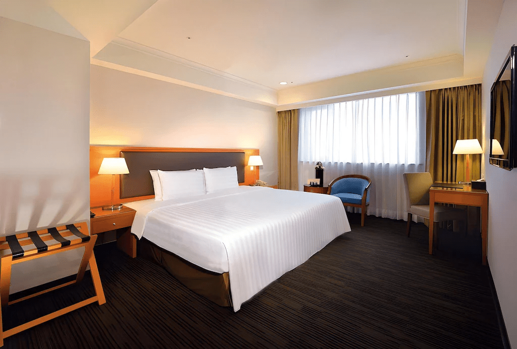 在台南住一晚，從老城街角醒來，把旅行節奏交給適合自己的飯店與旅宿