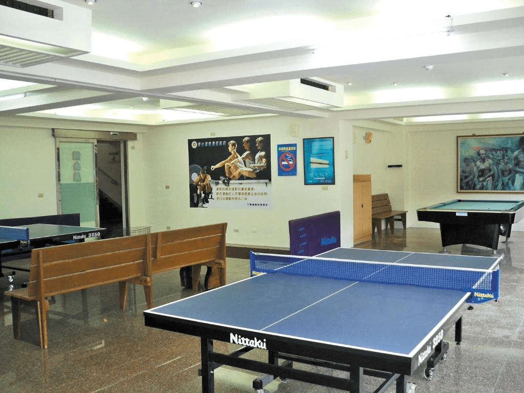 當山霧在知本溫泉區升起，住進東台溫泉飯店，用一池熱湯替旅程按下慢速鍵