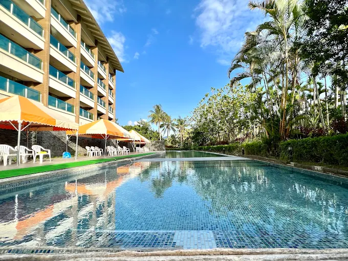 為了一池熱湯離開城市，在台灣溫泉旅館住一晚，讓時間自然慢下來