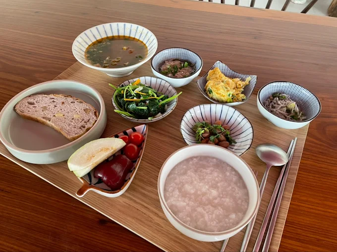 週末往新竹峨眉走一段湖邊路線，在拾月山房住下來感受靜靜流動的時光