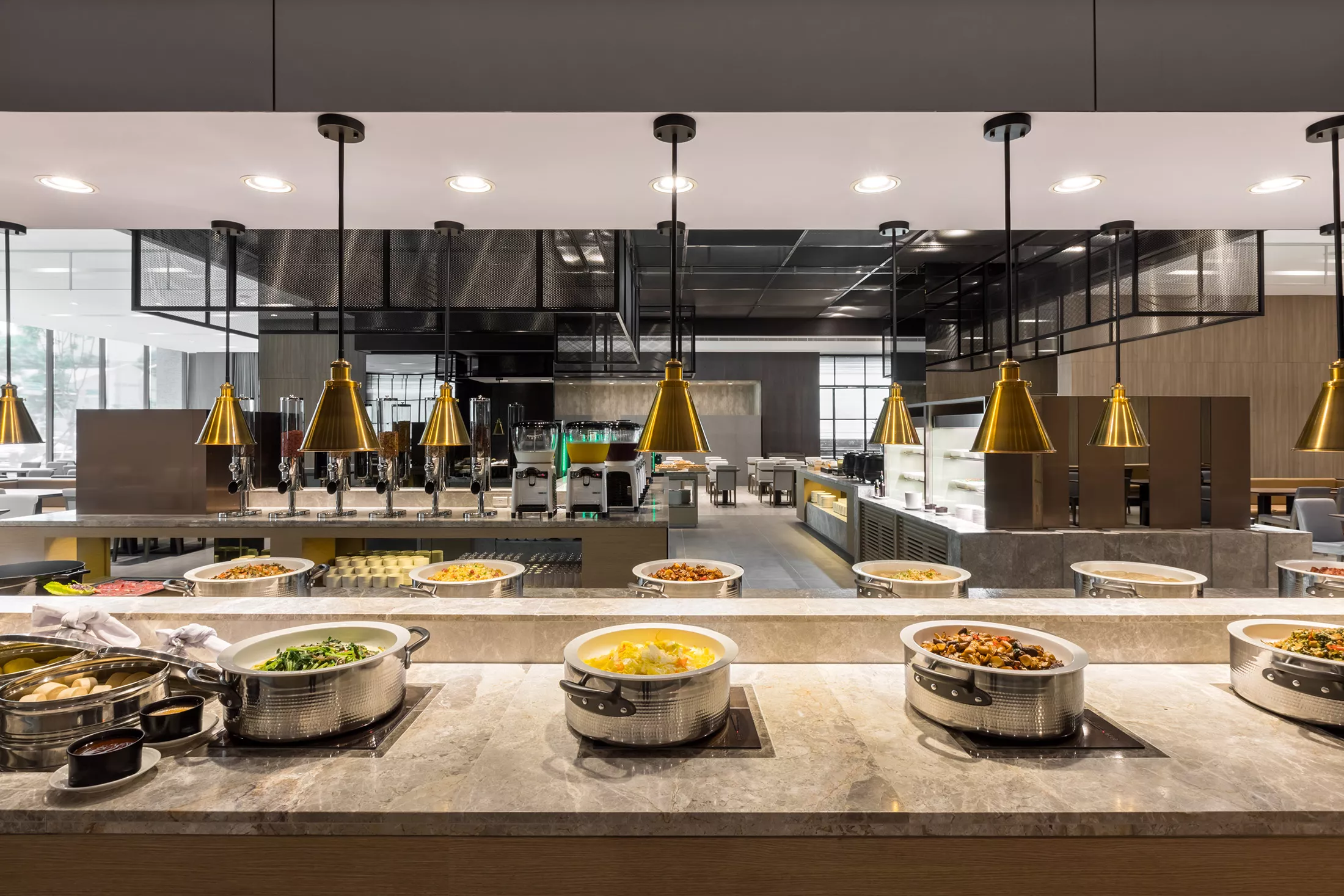 在台南的日常裡住一晚，從巷弄走回煙波大飯店台南館，讓旅程慢慢發酵