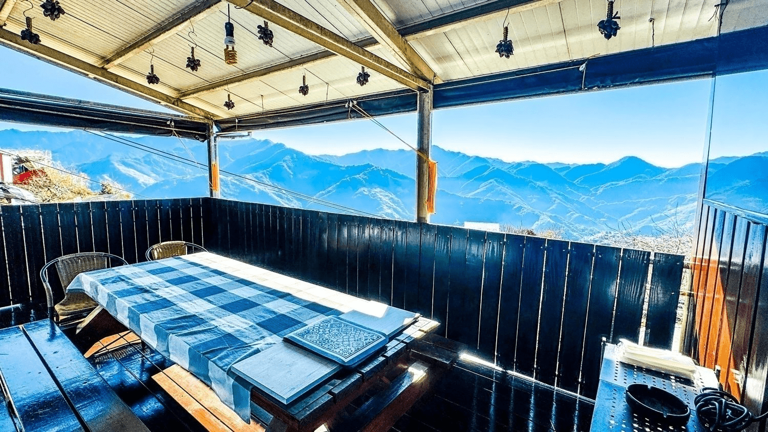 住在清境的高山夜色裡，清境31民宿讓星空、雲海與晨光自然流動