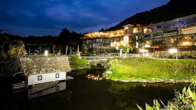 走進台東溫泉飯店的溫熱夜晚，在知本與鹿野之間慢慢泡掉一整天的疲憊