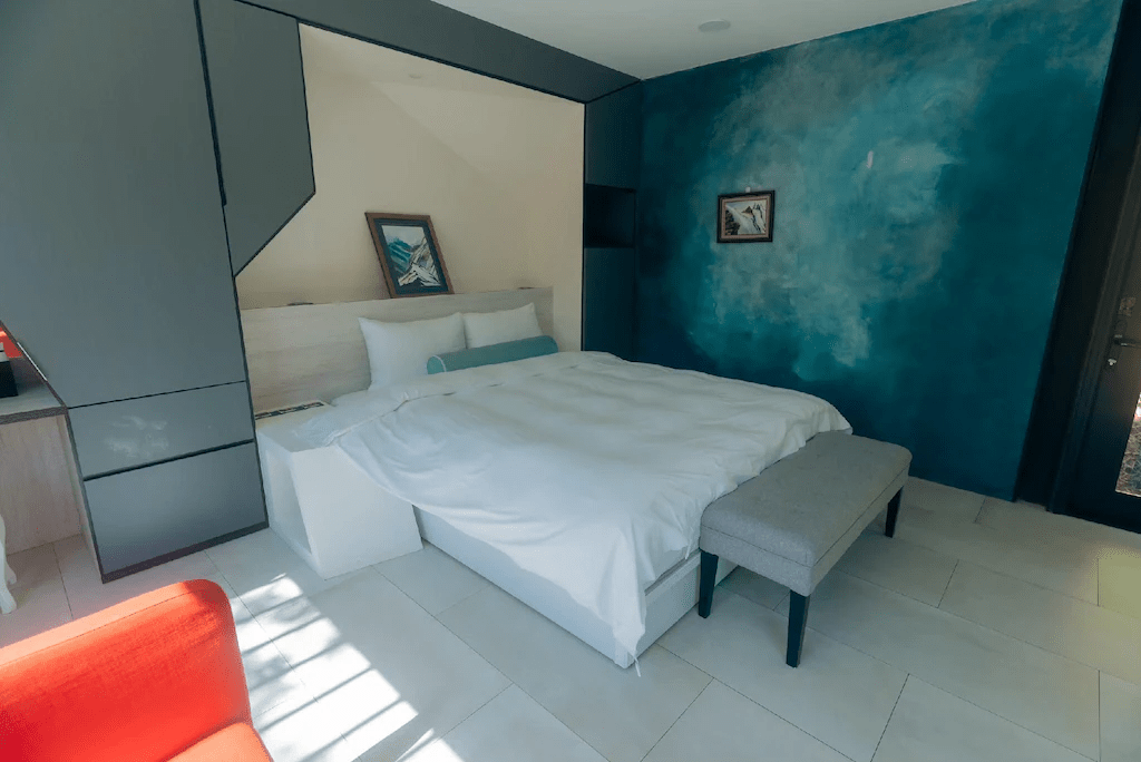 在南投找一間剛剛好的民宿，從日月潭到魚池，把旅行節奏放慢一點