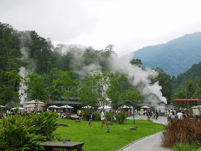 在宜蘭大同的山風與熱泉之間,清水地熱公園讓人放慢腳步煮一段午後