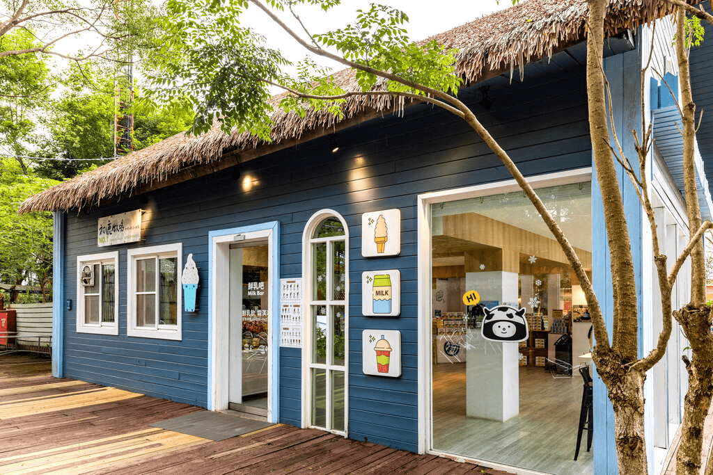 把一天留給台東初鹿牧場和孩子一起慢慢走，在草地與微風裡剛剛好