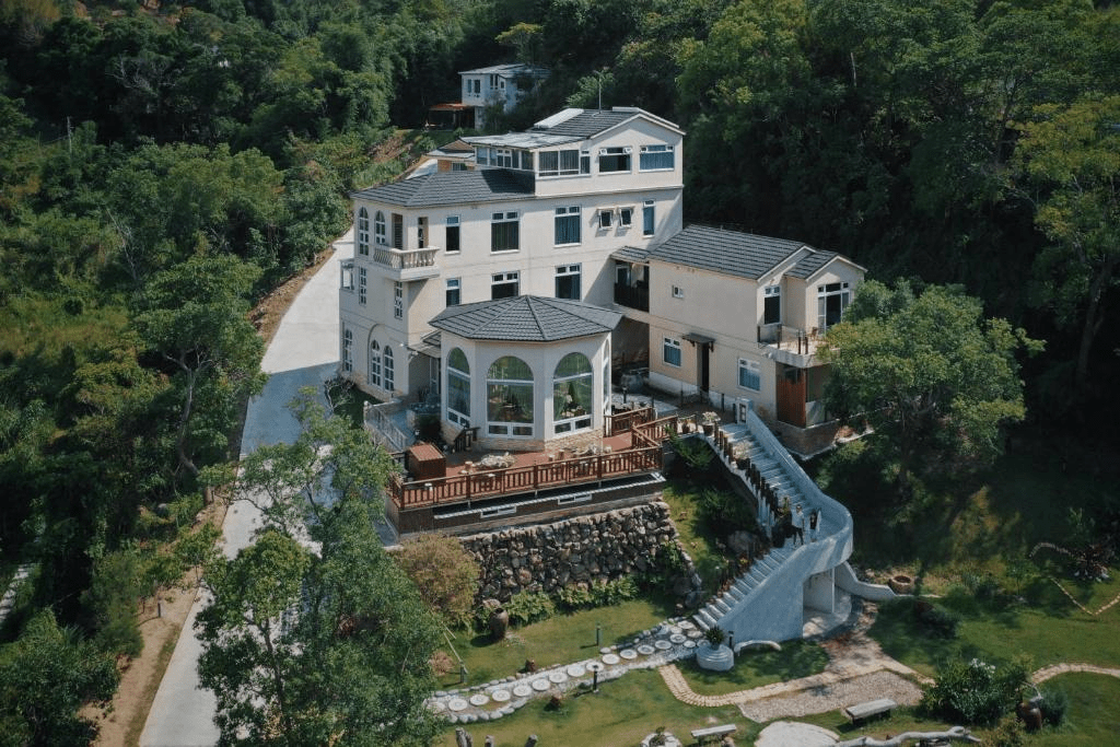 用一晚住進苗栗的寧靜,從橄欖樹到向草語蟲都值得一試