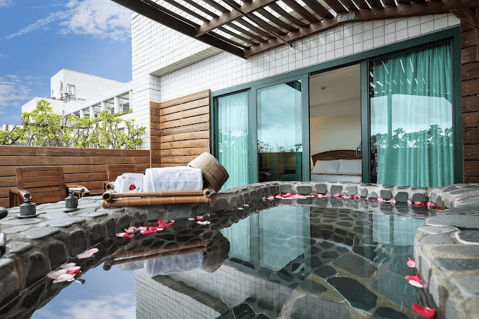 在山海之間過一夜，住在台東的風景裡，感受著海風、光影與真正的放鬆