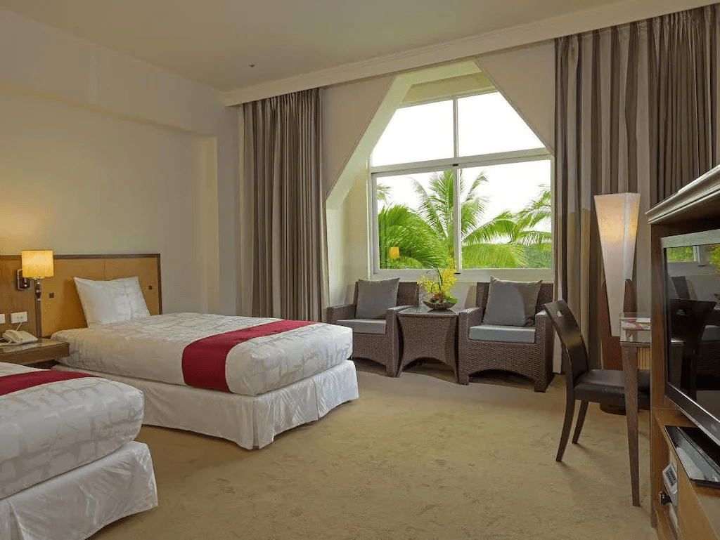 踩著林間的濕涼空氣走進南投溪頭，挑一間能與山景一起醒來的住宿