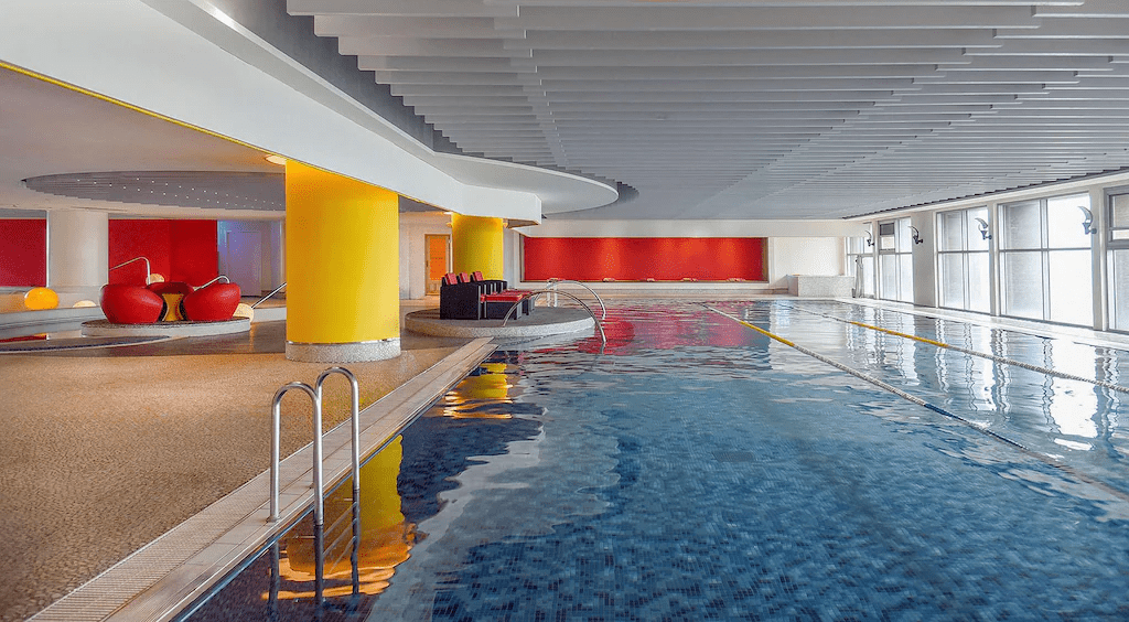 推著行李走向桃園機場凱悅酒店時，那份貼近航站的從容感讓整段旅程都慢慢回到舒服的節奏裡