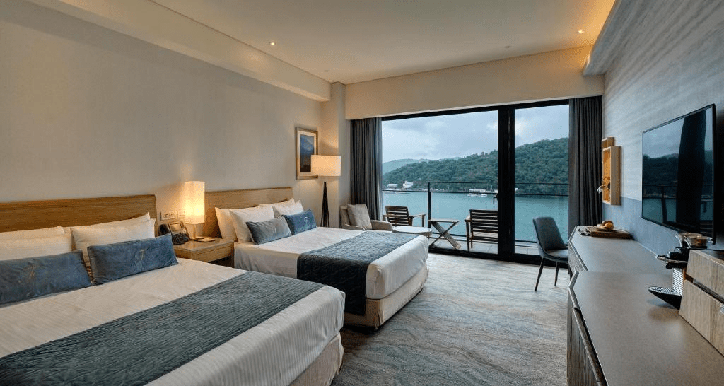 沿著湖光與碼頭安排節奏,這樣挑選日月潭住宿,讓旅程從清晨窗景開始慢下來