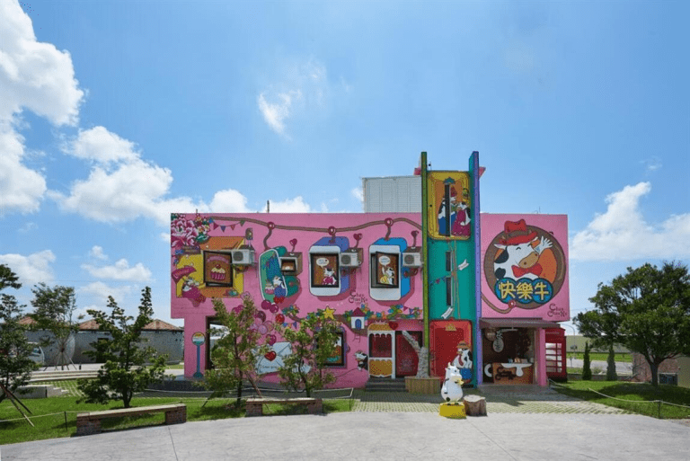 輕輕把步伐放慢，跟著陽光和微風散步，雲林會把它的故事一一說給你聽