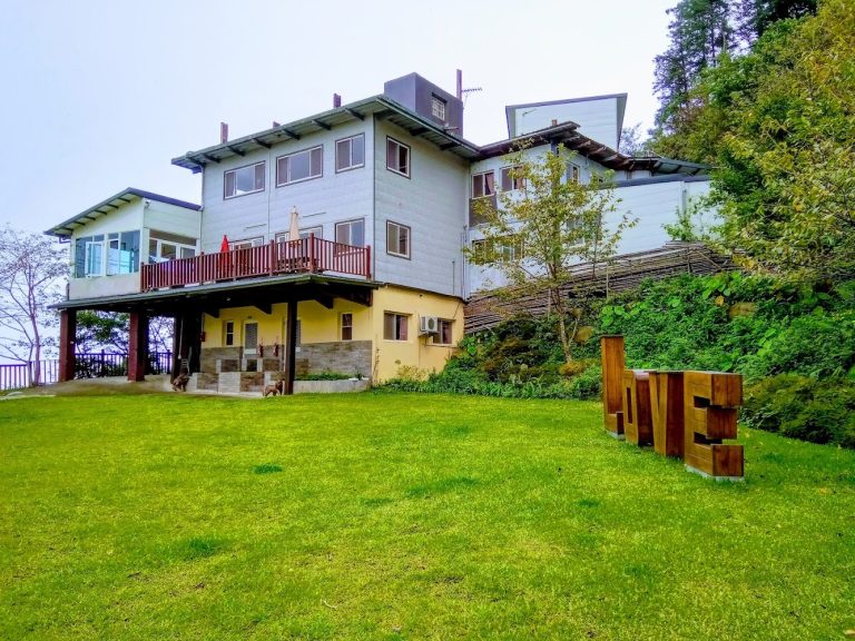 新竹五峰風雅月筑莊園｜無菜單料理、麻糬手作體驗、療癒山林住宿全攻略