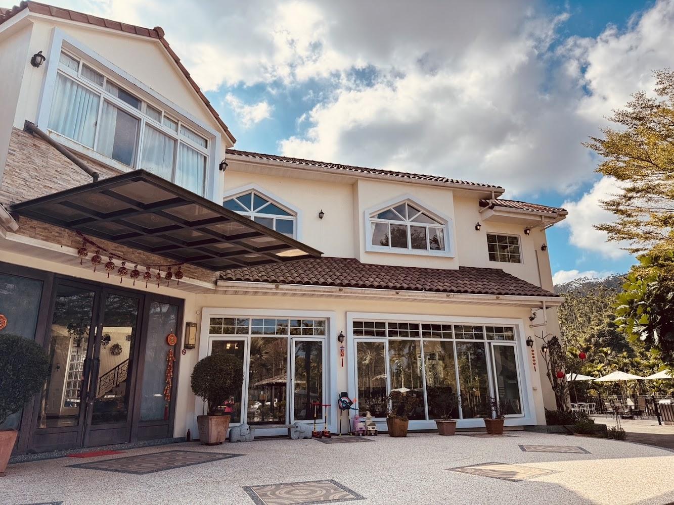 南投日月潭山林祕境！一泊二食＋下午茶只要1999元入住歐式布查德Villa，賞星空賞雲海度假首選