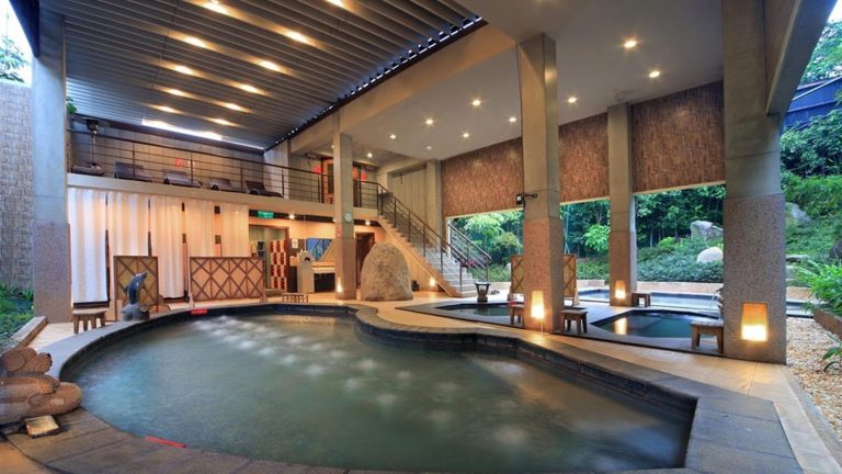 金山金湧泉溫泉會館｜北海岸必住南洋風海底溫泉、親子SPA泡湯住宿完整攻略