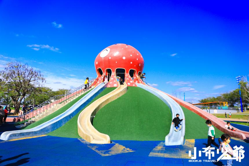 苗栗貓裏喵親子公園開箱：巨型章魚溜滑梯玩翻天，鄰近喵裏汽車旅館親子輕旅行推薦