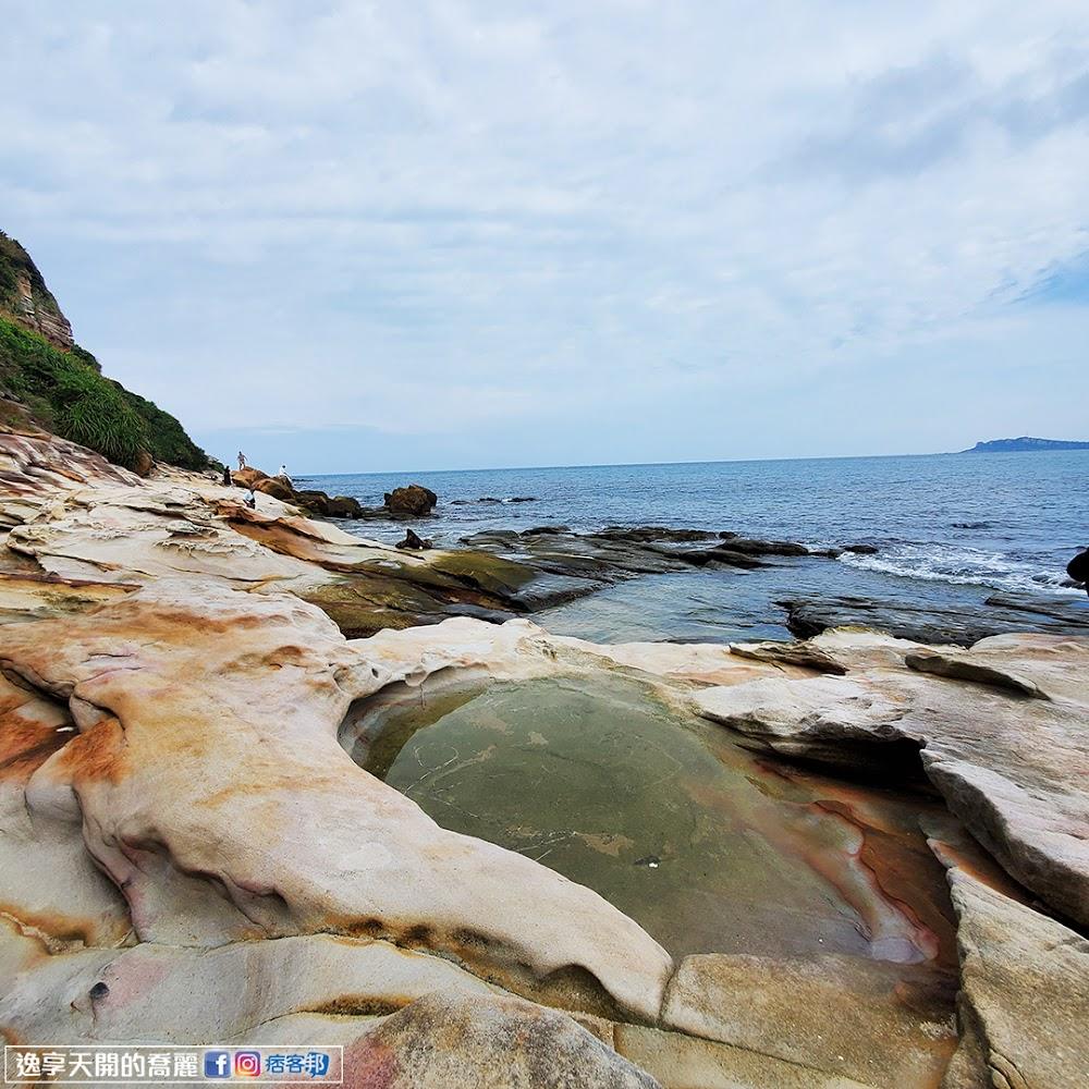 金山一線天岩洞入口