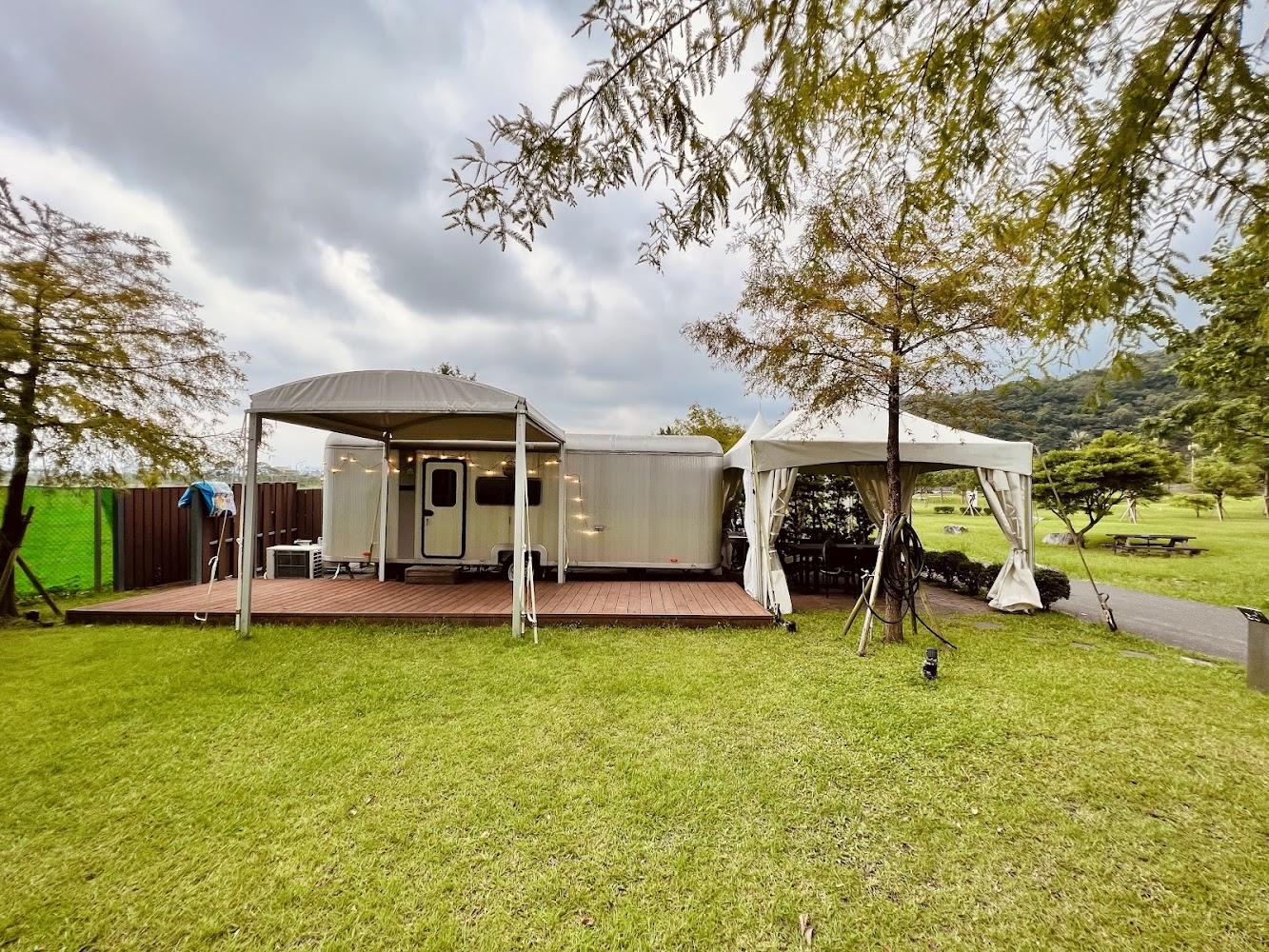 得天露營車外觀