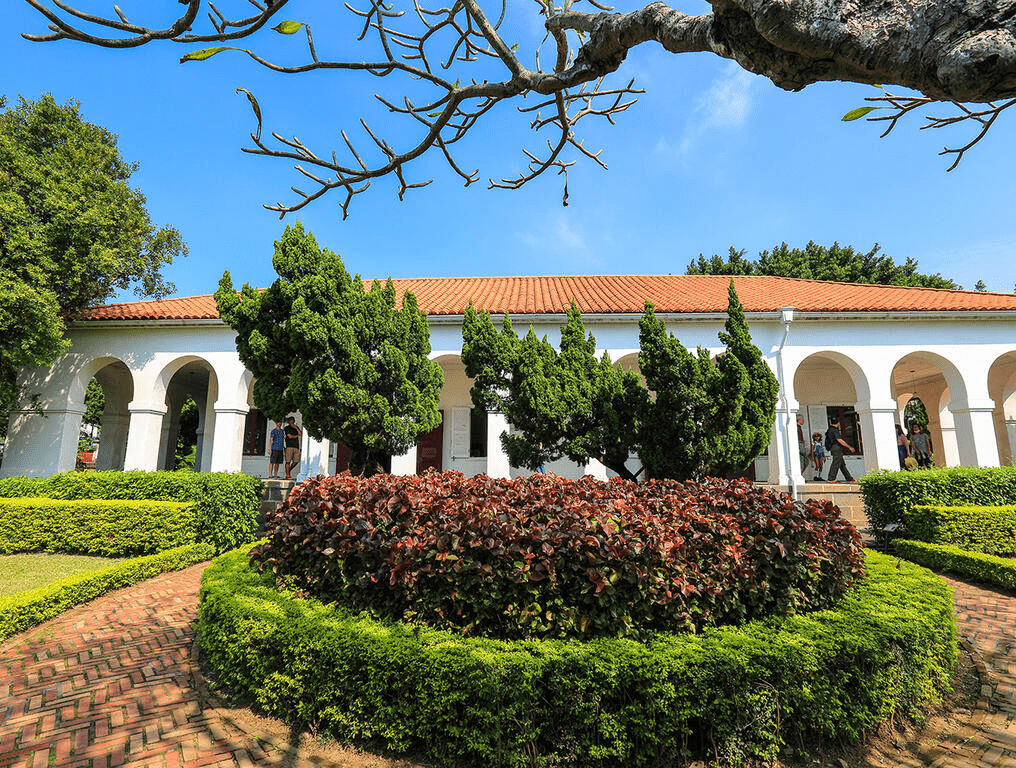 把一天交給新北的文化風景,從淡水古蹟走到坪林茶鄉,用腳步感受城市的歷史與溫度