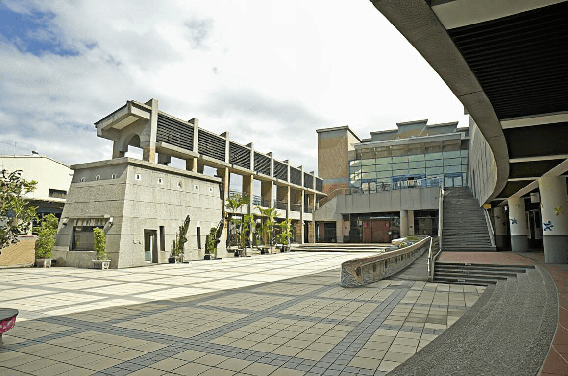 把一天交給新北的文化風景,從淡水古蹟走到坪林茶鄉,用腳步感受城市的歷史與溫度