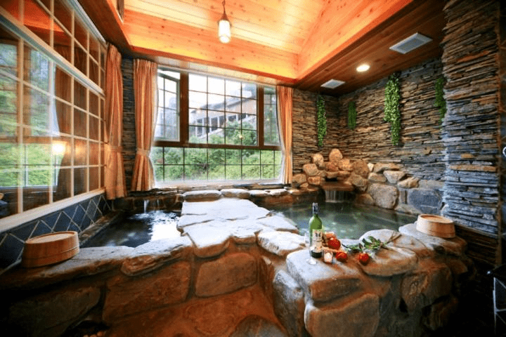 為了奧萬大多留一夜，從園區住宿到仁愛鄉山居，把時間留給森林與光線