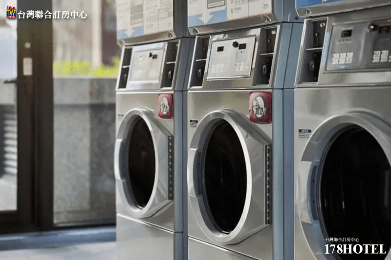 結合了現代時尚與在地文化的風格，令人耳目一新