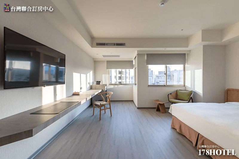 內湖地區的城市景觀，結合了綠意與現代建築