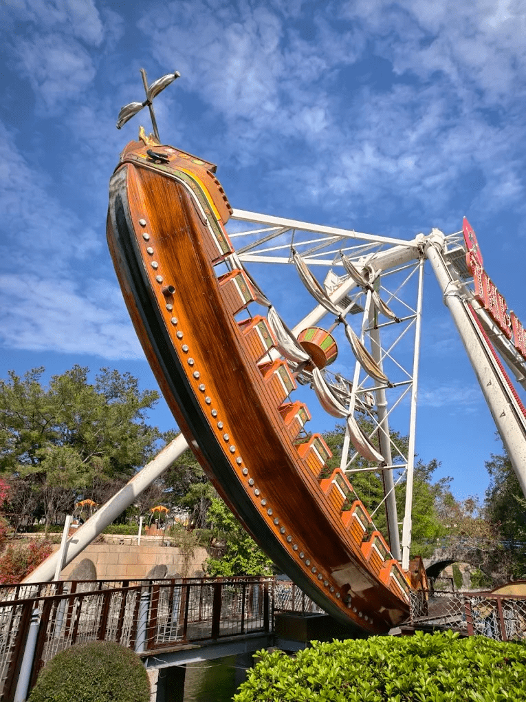 麗寶樂園園區全景圖，展現度假區壯闊規模與多元設施