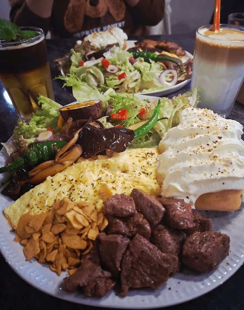 青食｜藏在斗六街角的質感系餐廳，把日常吃得剛剛好