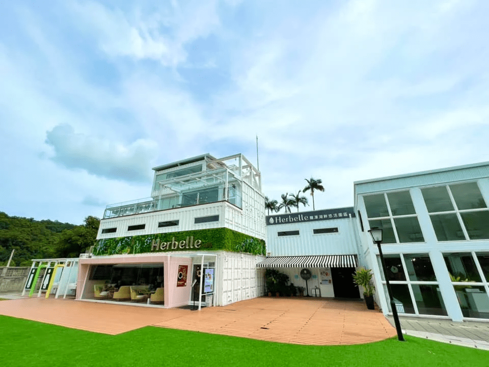 Herbelle 龍潭湖畔悠活園區｜在礁溪湖畔慢下來，走進香草與生活感的療癒空間