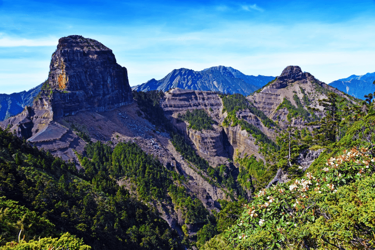 走過十九公里的林道，只為抬頭那一刻，大霸尖山讓時間與腳步同時靜止