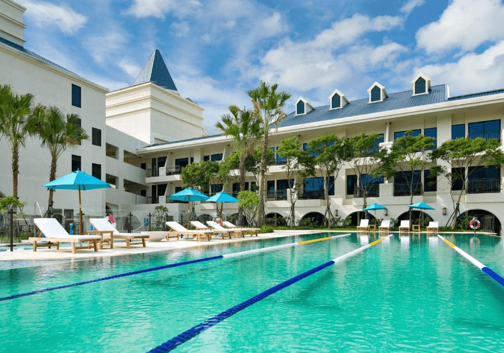 在海景、樂園與城市之間移動，用福容飯店六大住宿串起一趟台灣旅行