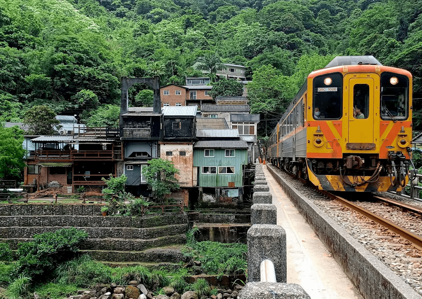 三貂嶺步道｜走進鐵道與森林交會的秘境，新北最療癒的輕旅行路線