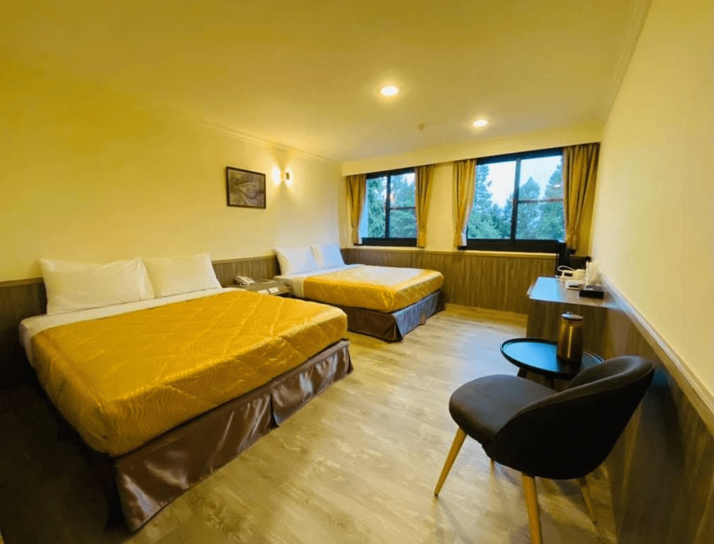 在森林醒來的清晨更值得，把阿里山住宿位置選對，旅程自然慢下來