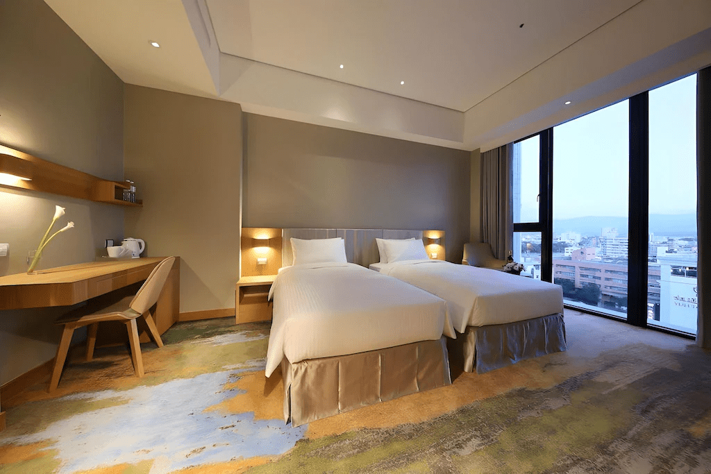 走過白天的嘉義風景,夜裡住進市中心這些舒服旅宿剛剛好