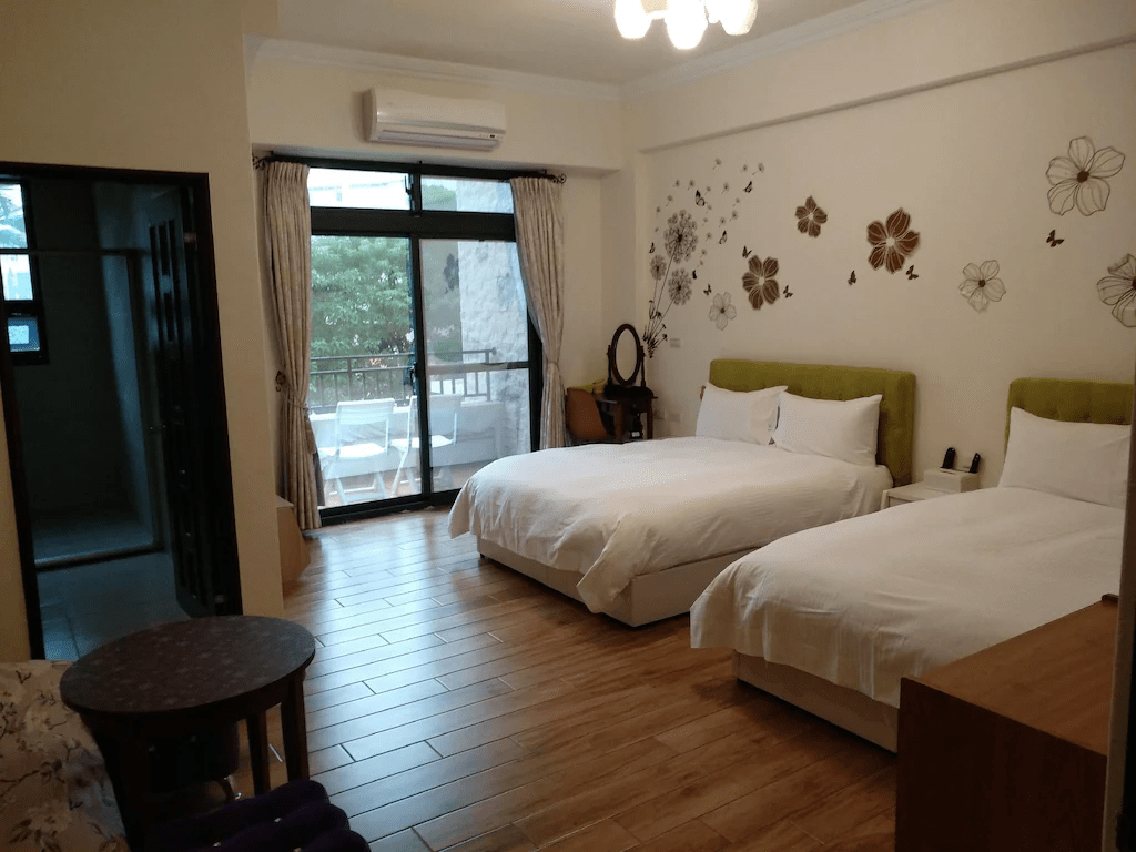 沿著太平洋醒來的早晨，走進花蓮民宿的海景與田野慢活時光