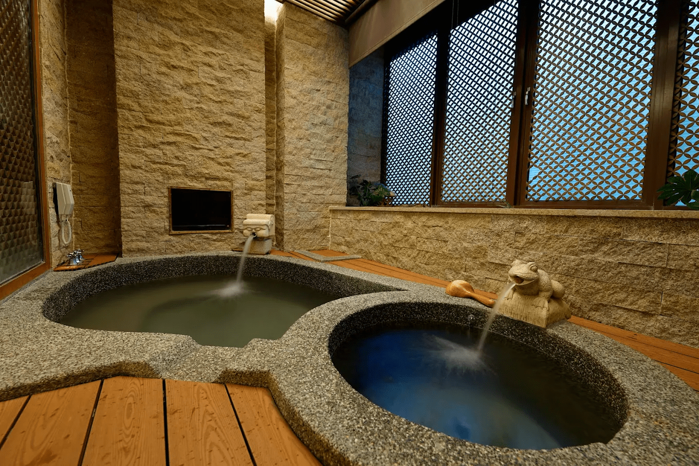 離開台中市區的那一刻開始，溫泉的熱氣與山景一起迎上來