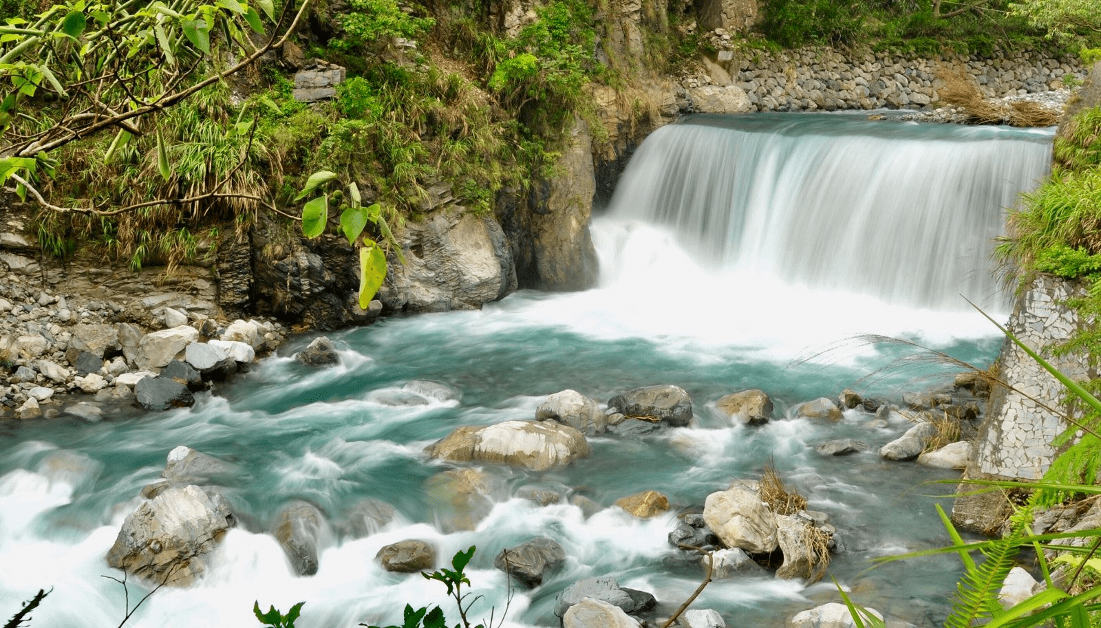 車子轉進山裡那一刻，我知道谷關溫泉飯店會接住這趟想休息的心