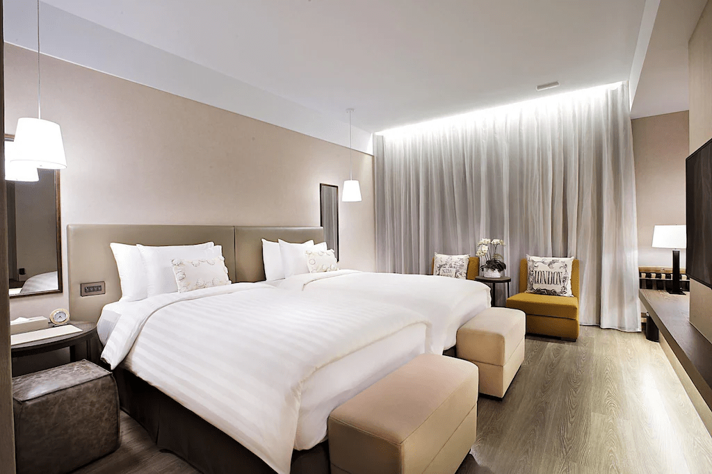 在台東旅行的夜晚，選對飯店，市區熱鬧或知本溫泉都能安心停留