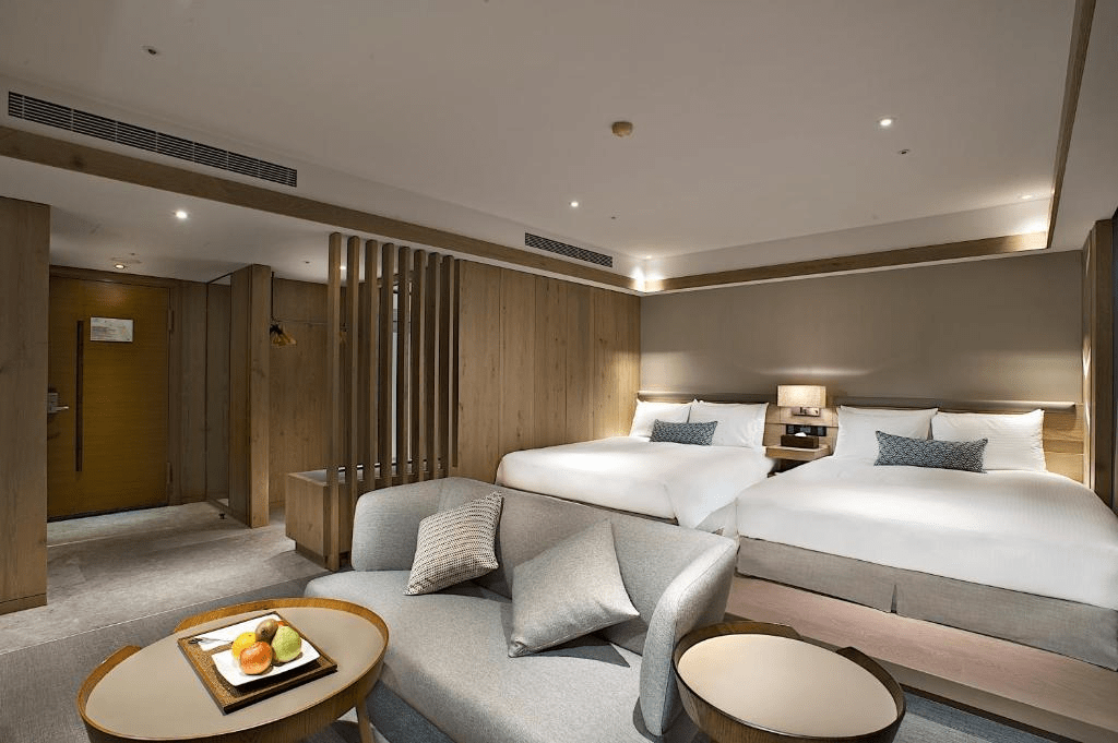 在台東旅行的夜晚，選對飯店，市區熱鬧或知本溫泉都能安心停留