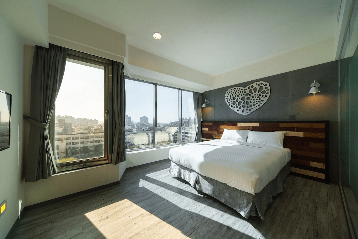 順著新竹街景與生活動線前行，挑一間讓人安心入住的理想飯店