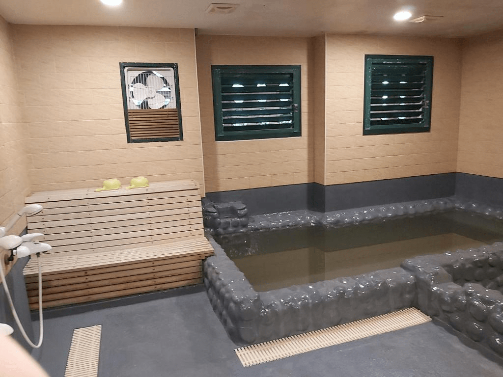 離開日常後，我在台北北投泡進溫泉裡，用一個傍晚換回久違的輕鬆感