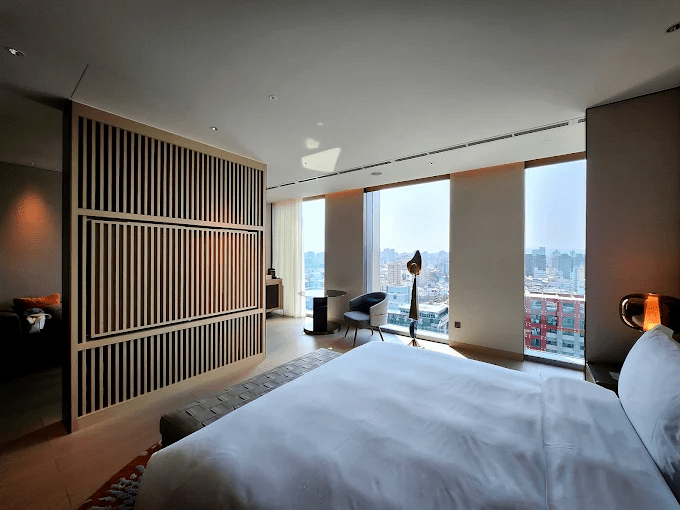 傍晚回到臺中的房間那一刻，我才知道選對飯店有多重要