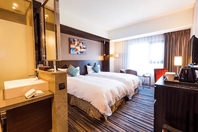 傍晚回到臺中的房間那一刻，我才知道選對飯店有多重要