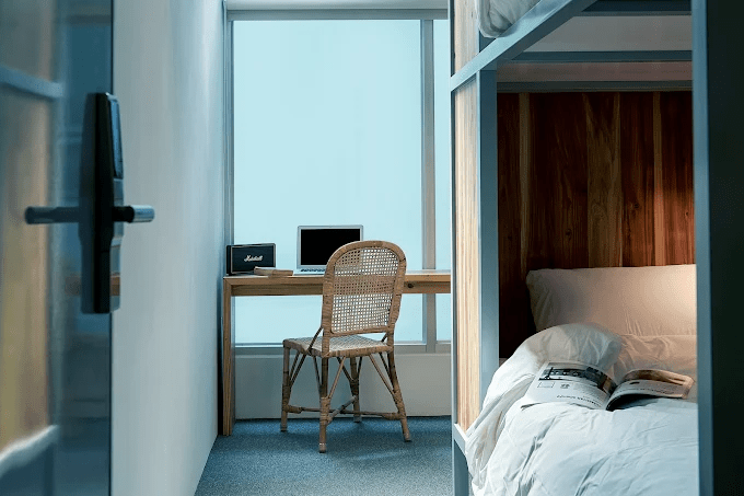 把行李放下後走進台中生活感，從交通便利的住宿開始感受城市溫度