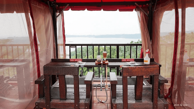 夕陽落進仁義潭水色裡,坐在清豐濤月泡足湯吃火鍋,感受嘉義傍晚的溫度