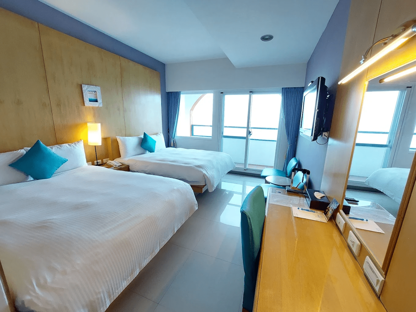 七星潭渡假飯店外觀與壯闊海景