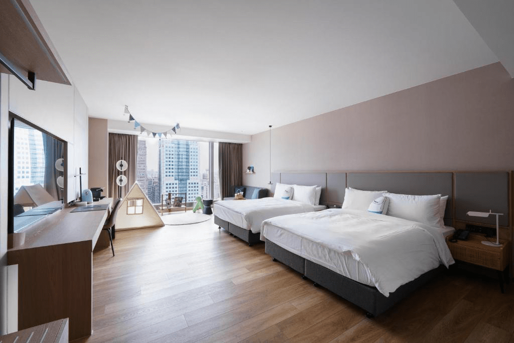 漫遊港都的詩意棲居，開箱高雄質感飯店，於朝露晚霞間尋回生活的純粹