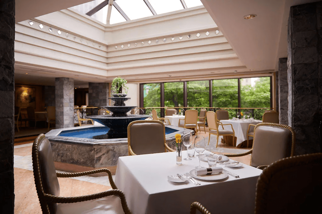 沿著捷運移動台北風景,住進設計感旅店與溫泉飯店交錯的一晚